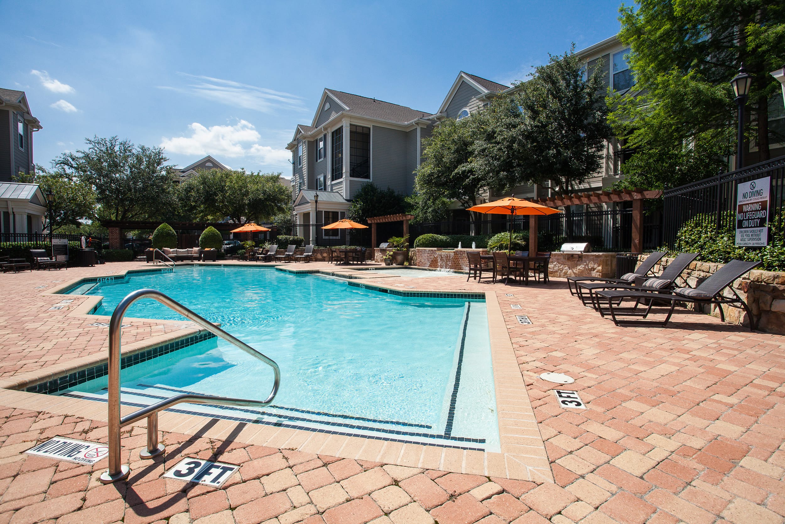 Apartments in Fort Worth, TX | Cortland Ridglea