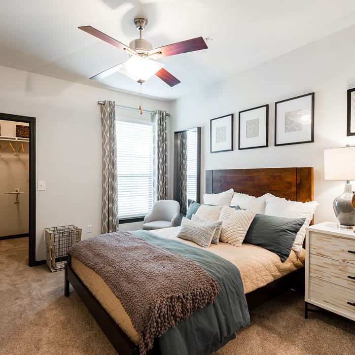 Richmond Apartments | Cortland Lakemont