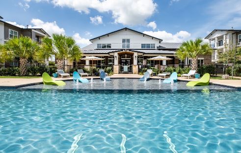 Resort Style Pool at Our Onion Creek Apartments