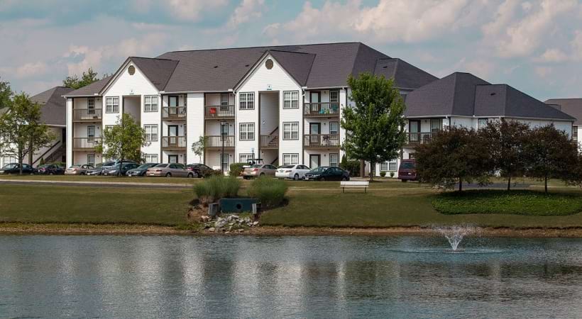 Lake-side Views at Our Canal Winchester, Ohio Apartments