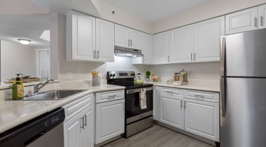 Our Pembroke Apartments with Stainless Steel Appliances
