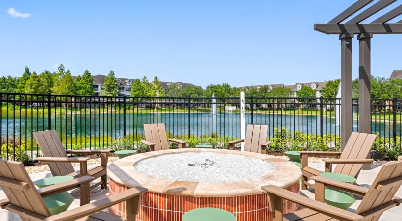 Poolside Lounge and Fire Pit at Our Apartments in Tampa, FL