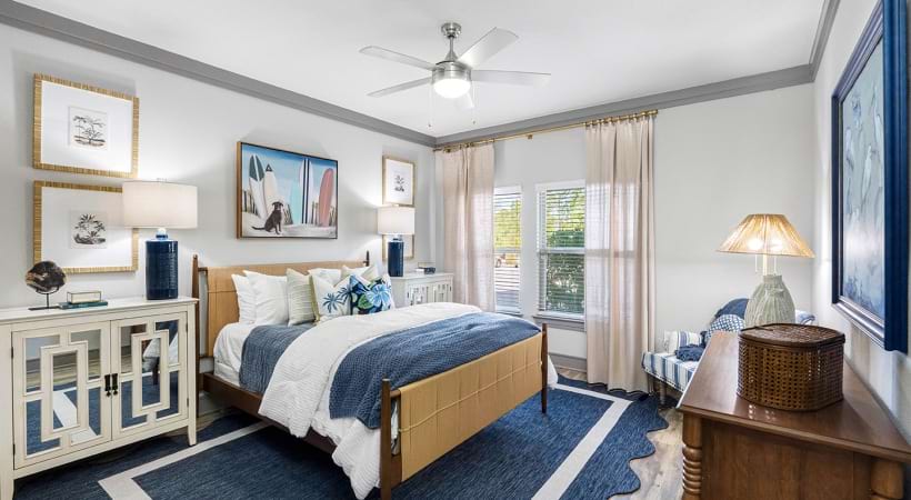 Bedroom with Ceiling Fan at Our Lake Buena Vista Apartments for Rent