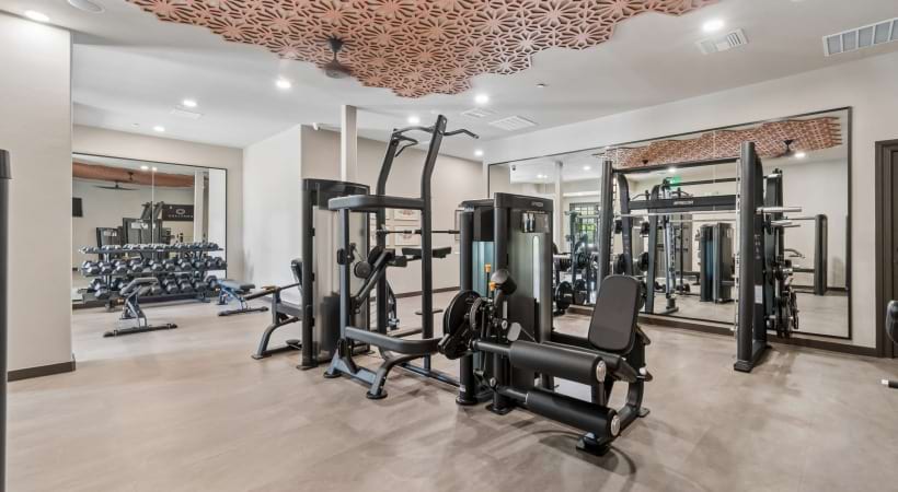 Newly Renovated 24/7 Fitness Center