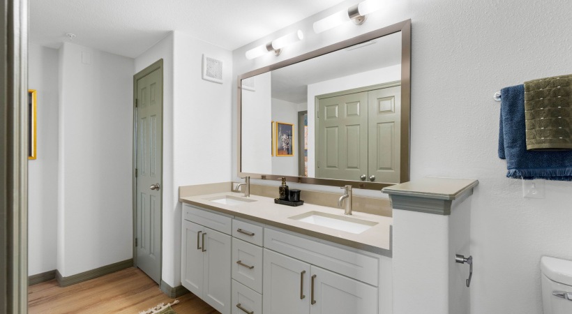 Double-Sink Vanities* at Cortland Lakecrest