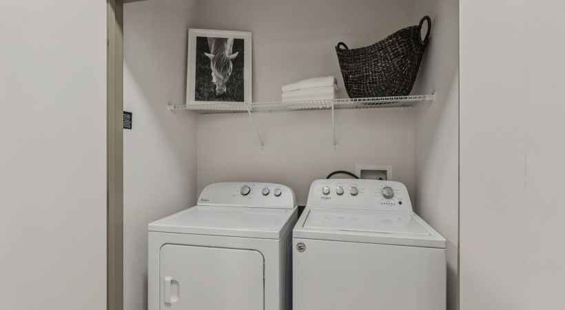 In-Home, Full-Size Washer and Dryer Sets at Our Apartments for Rent Near Walt Disney World
