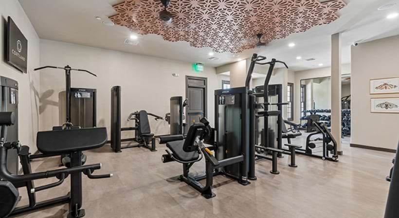 Newly Renovated 24/7 Fitness Center at our apartments for rent in Tampa, FL