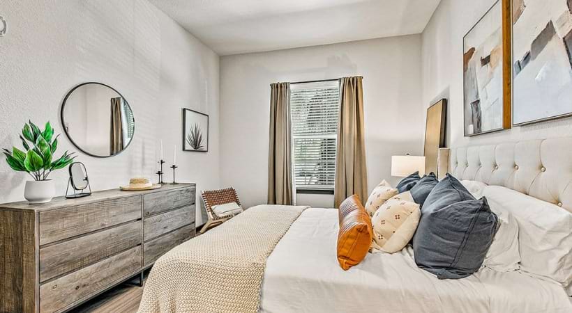 Spacious Bedroom With Modern Decor at Our Brandon, FL Apartments