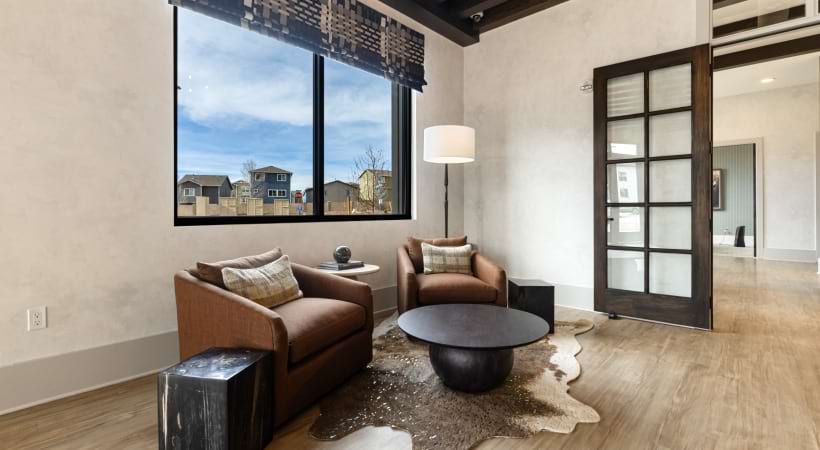 Resident Clubhouse with Seating at Our Apartments Near UCCS in Colorado Springs