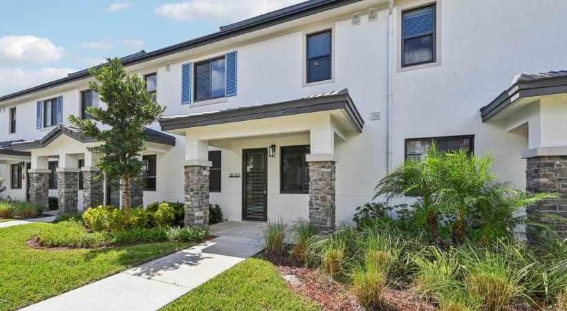 Townhomes at Our Apartments in Royal Palm Beach