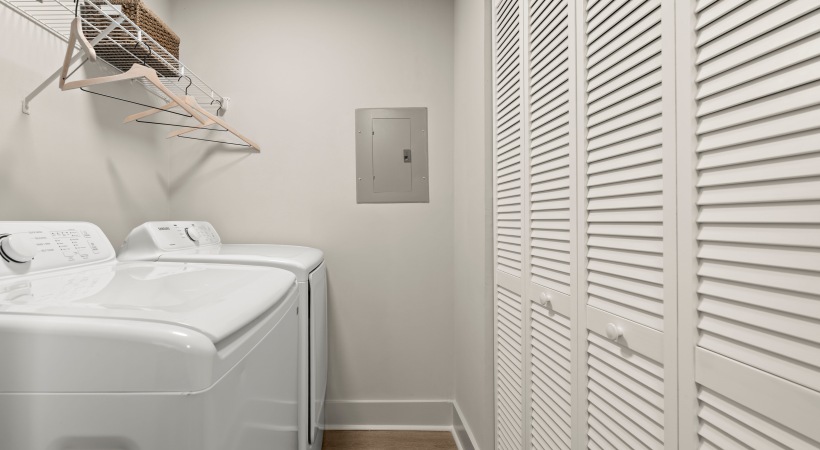 Washer & Dryer Set