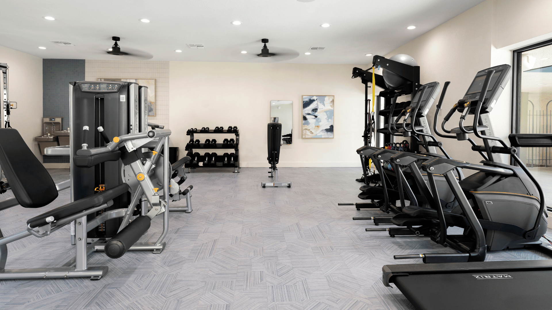 Newly Renovated, 24/7 Fitness Center