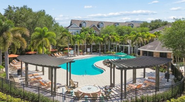 Resort-Style Pool and Sun Deck at Cortland Lakecrest