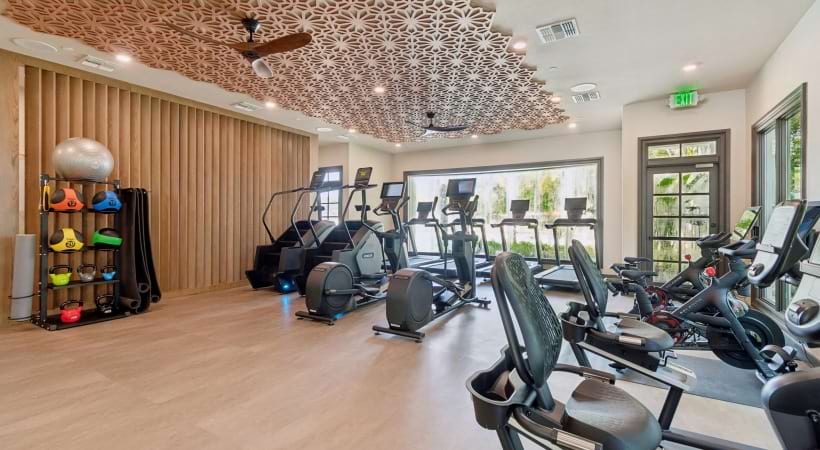 Newly Renovated 24/7 Fitness Center