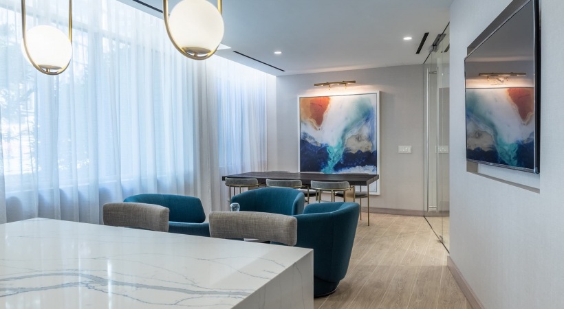 Resident Clubhouse with WiFi at Our Apartments for Rent in Crystal City, VA