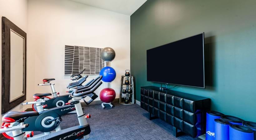 Irving apartments with fitness on-demand 