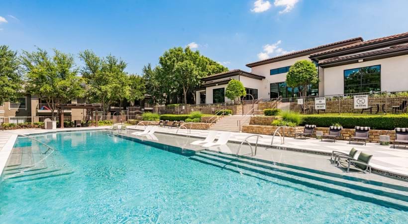 Upscale apartments near Las Colinas with resort-style pool