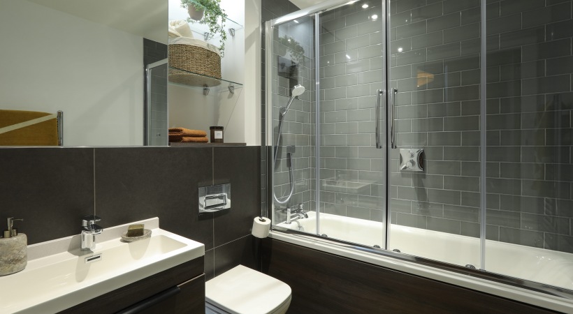 Luxury Bathroom at Our Apartments Near Broad Street in Birmingham