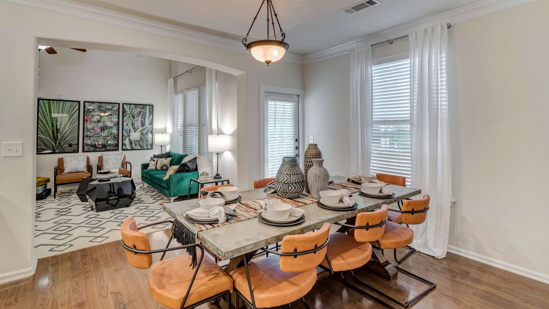 Spacious Dining Area At Our Stone Oak Apartments