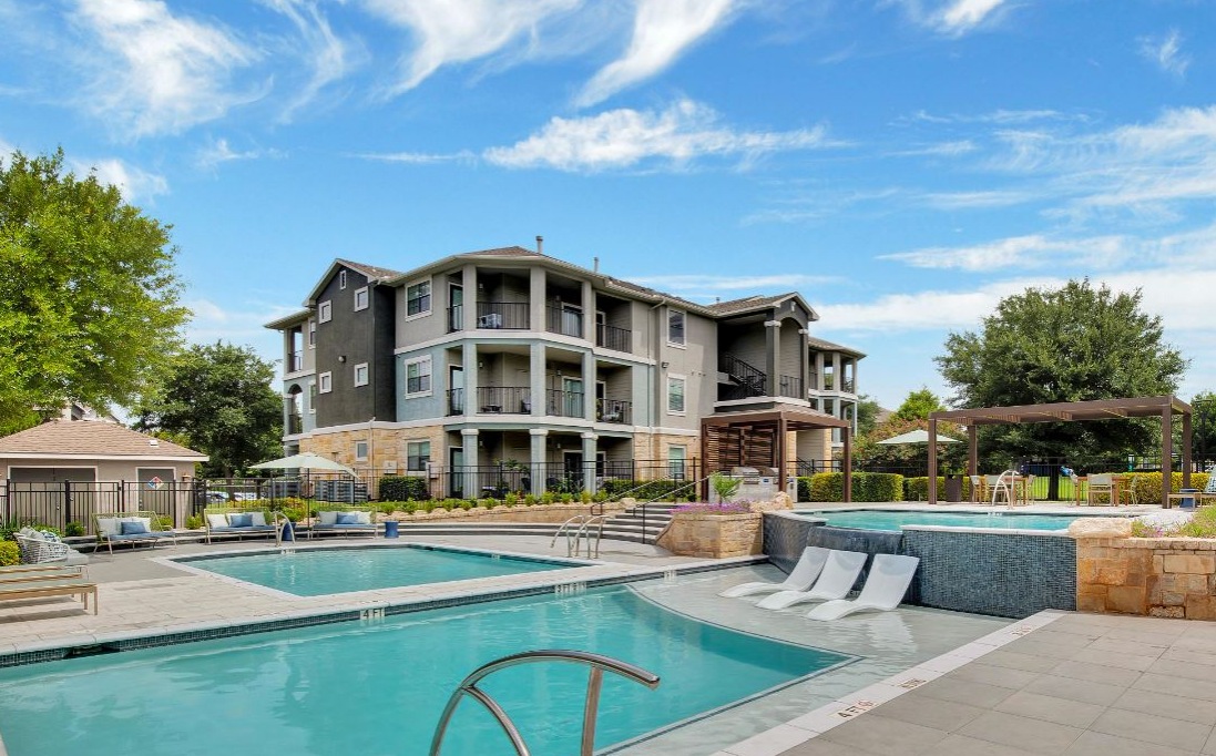 Onion Creek Apartments | Cortland Southpark Terraces