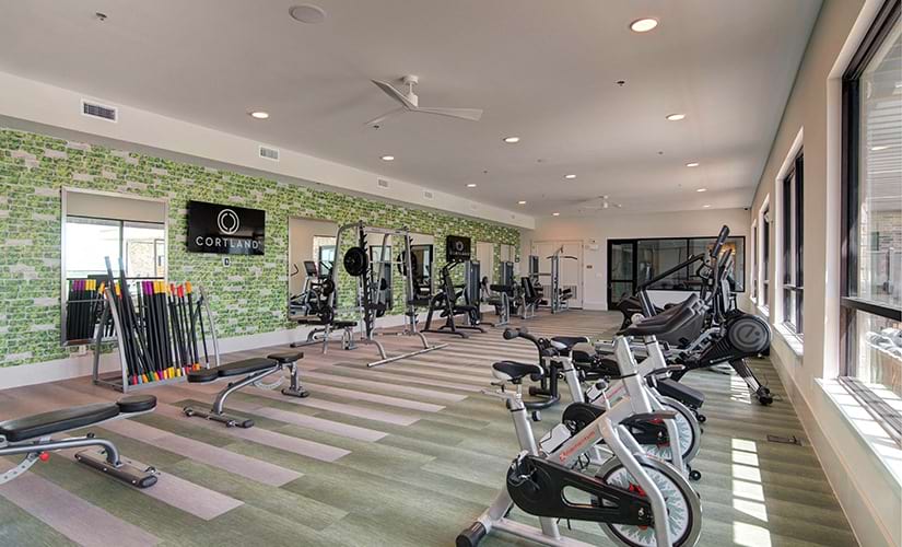 24/7 Fitness Center