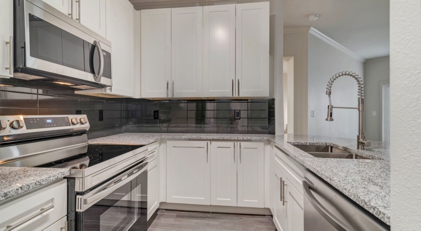 Custom Cabinetry and Stainless Steel Appliances in Our West Houston Apartment Kitchens 