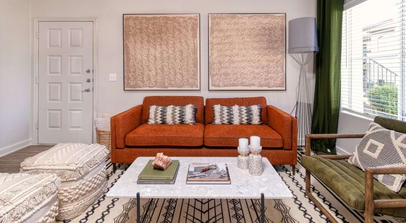 Living Room with Modern Decor at Our Luxury Apartments for Rent in North Phoenix, AZ