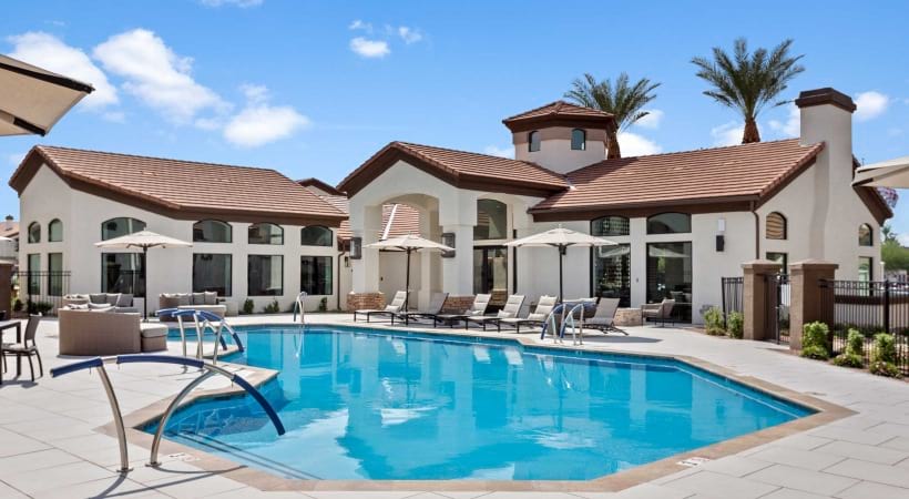 View of the Pool During the Day at Luxury Apartments for Rent Near Mayo Clinic