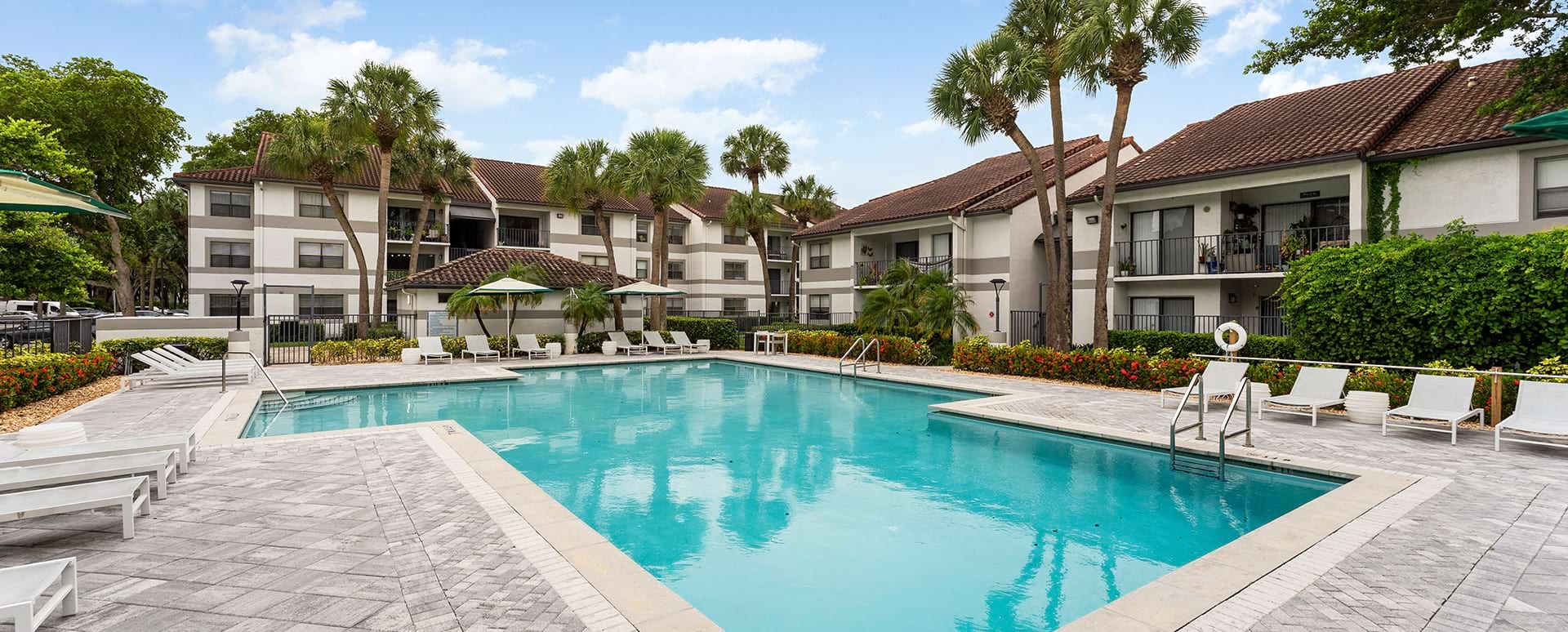 Resort-Style Pool at Our Kings Meadow Apartments in Kendall