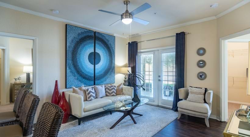 Nine-Foot Ceilings with Crown Molding at Cortland Bermuda Lake