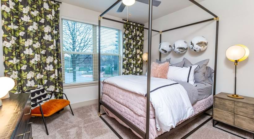 Spacious Bedroom at Our Apartments for Rent in Buckhead