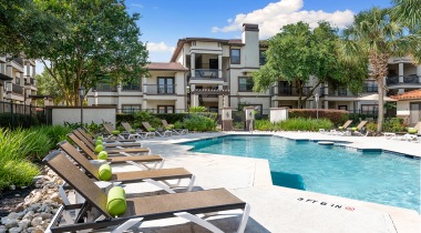 Apartments near Jersey Village with a Pool