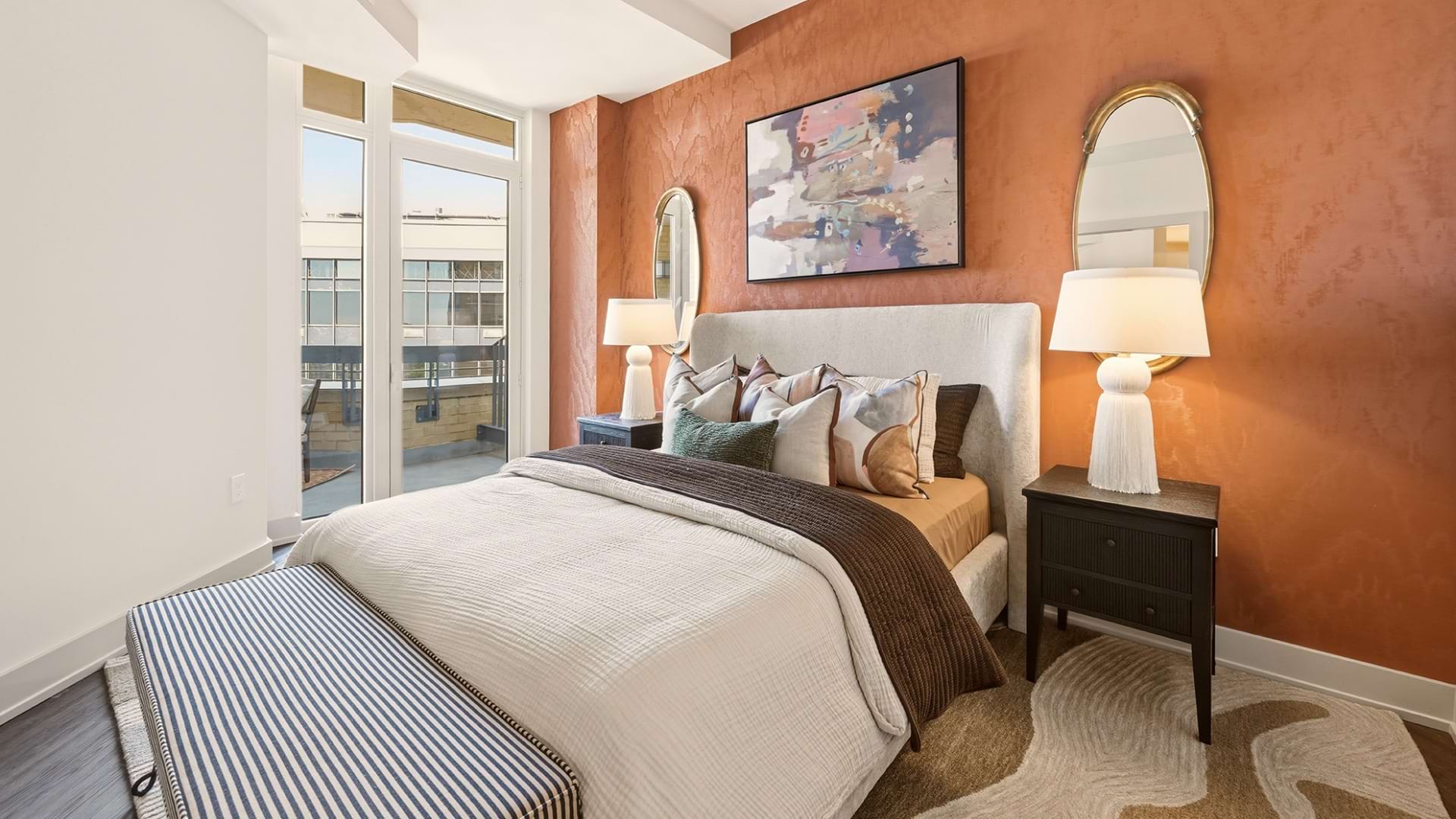 Your Avenue to Rosslyn Living