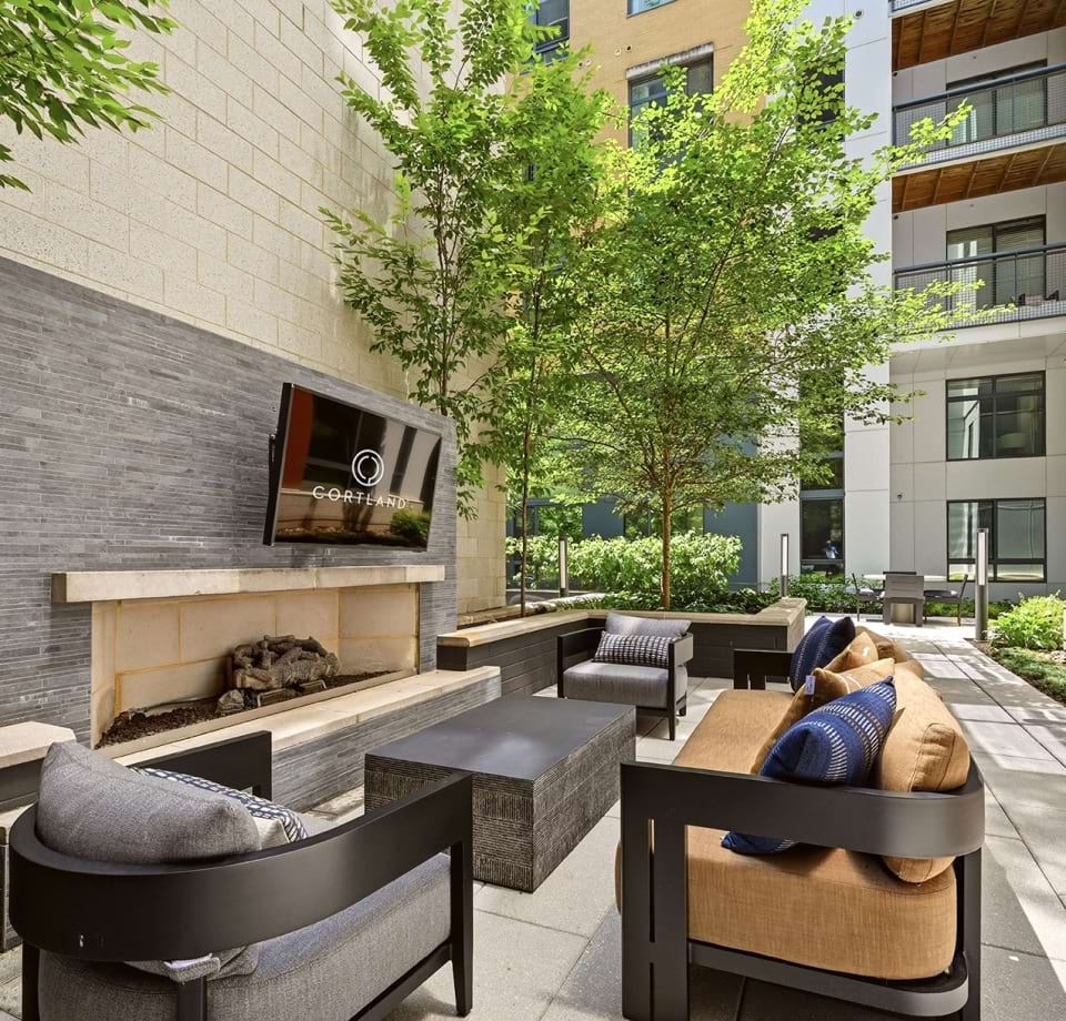 Outdoor Resident Lounge with HDTVs at Our Apartments for Rent in Arlington, VA