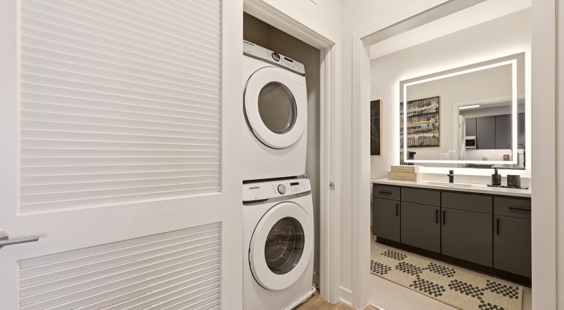 In-Home Full-Size Washer and Dryer Sets