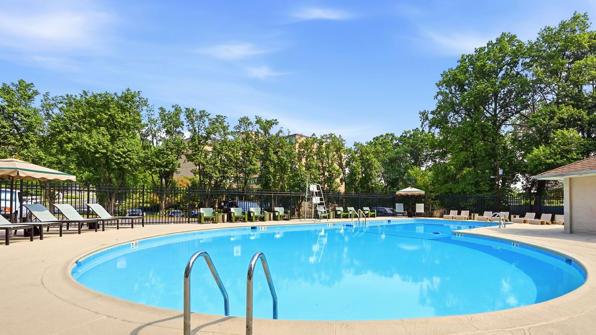 Life in the Heart of Falls Church