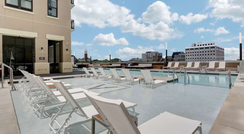 Rooftop Pool and Bar at Our Apartments in Downtown Nashville, TN