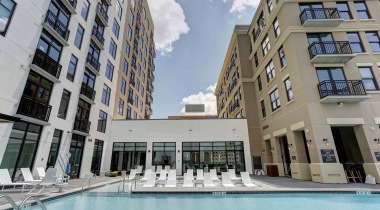 Rooftop Pool and Bar at Our Luxury Apartments in Downtown Nashville
