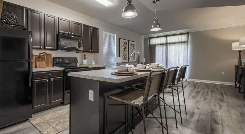 Modern Kitchen at Our Apartments in Olentangy School District 