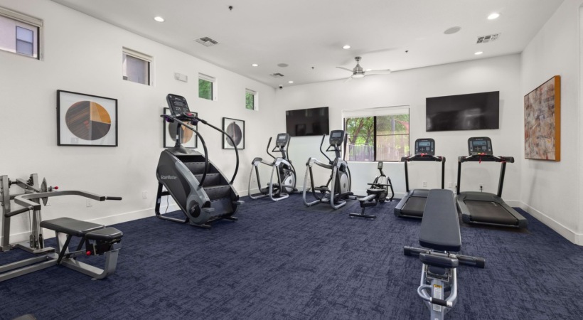 24/7 Fitness Center with Free Weights at Our Apartments Near Tempe
