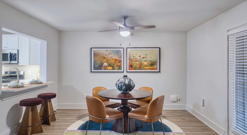 Living Room with Ceiling Fan at Our Apartments for Rent in Vinings, GA