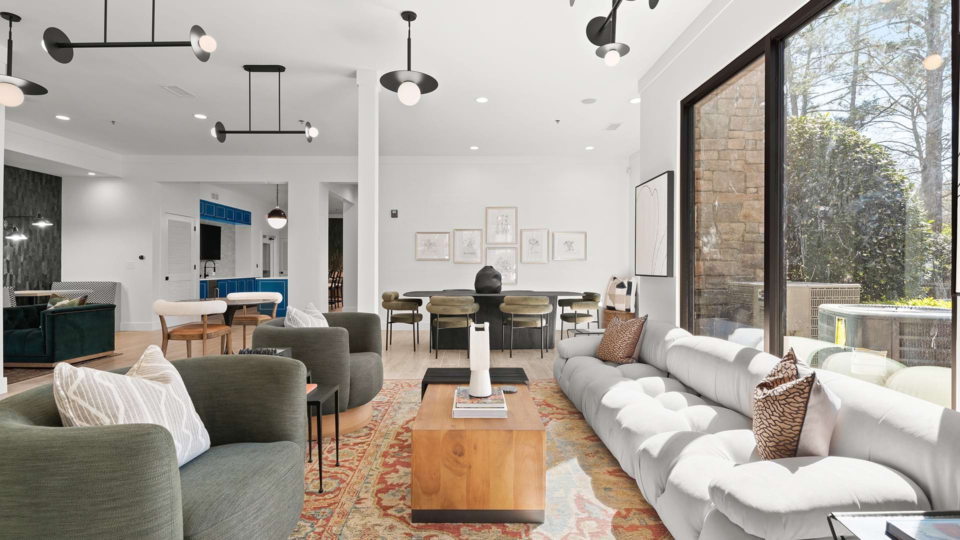 City Living Just Outside the Heart of Atlanta 