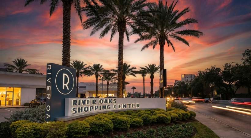 Shopping Center Near Our Pet-Friendly Apartments on Allen Parkway