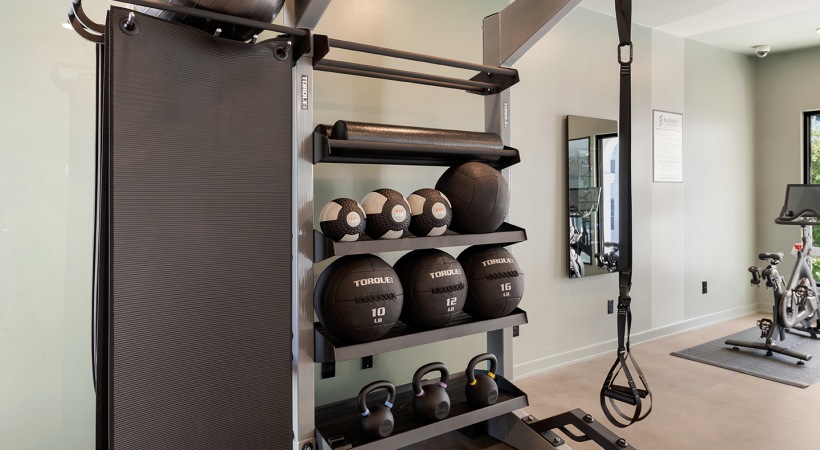 Fitness Center in Our Apartments Near Montrose in Houston, TX