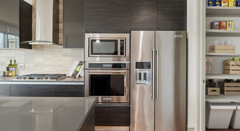 Gas Range in the Kitchen of Our Apartments Near TSU in Houston, Texas
