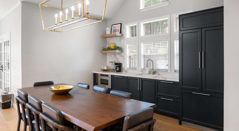 Resident Clubhouse with a Kitchen Area at Cortland Van Dorn