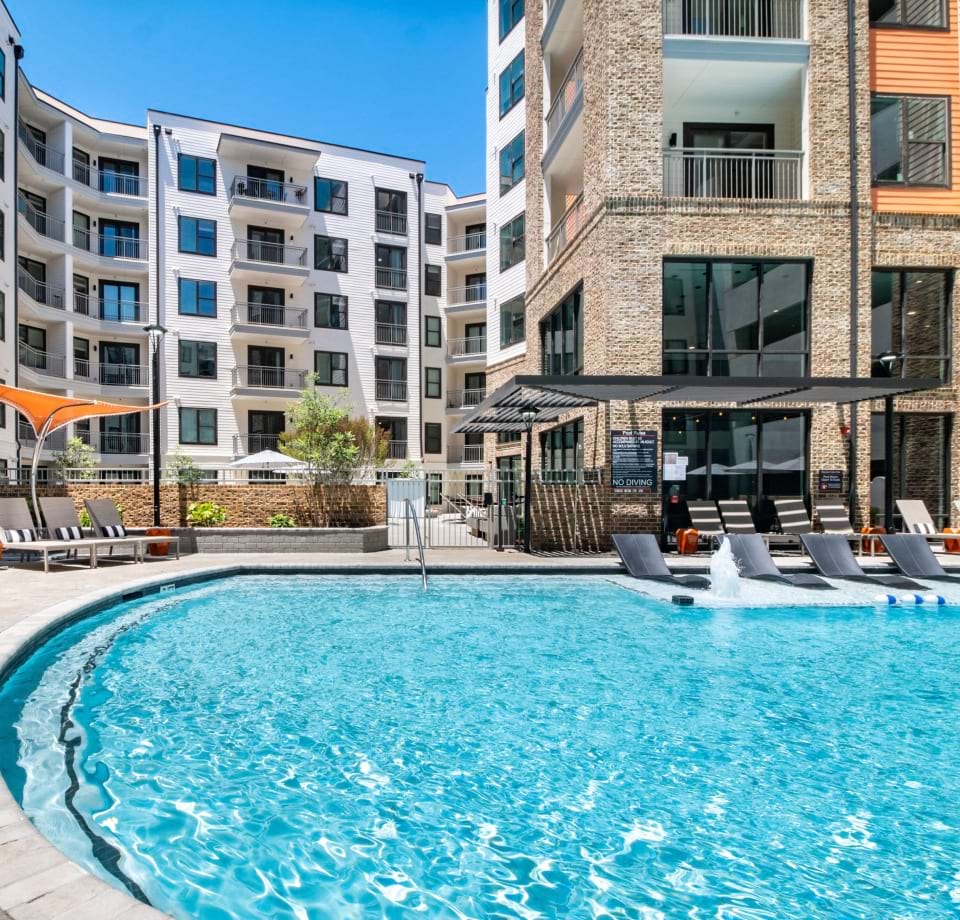 Pet-Friendly apartments in Decatur, GA | Cortland Decatur East