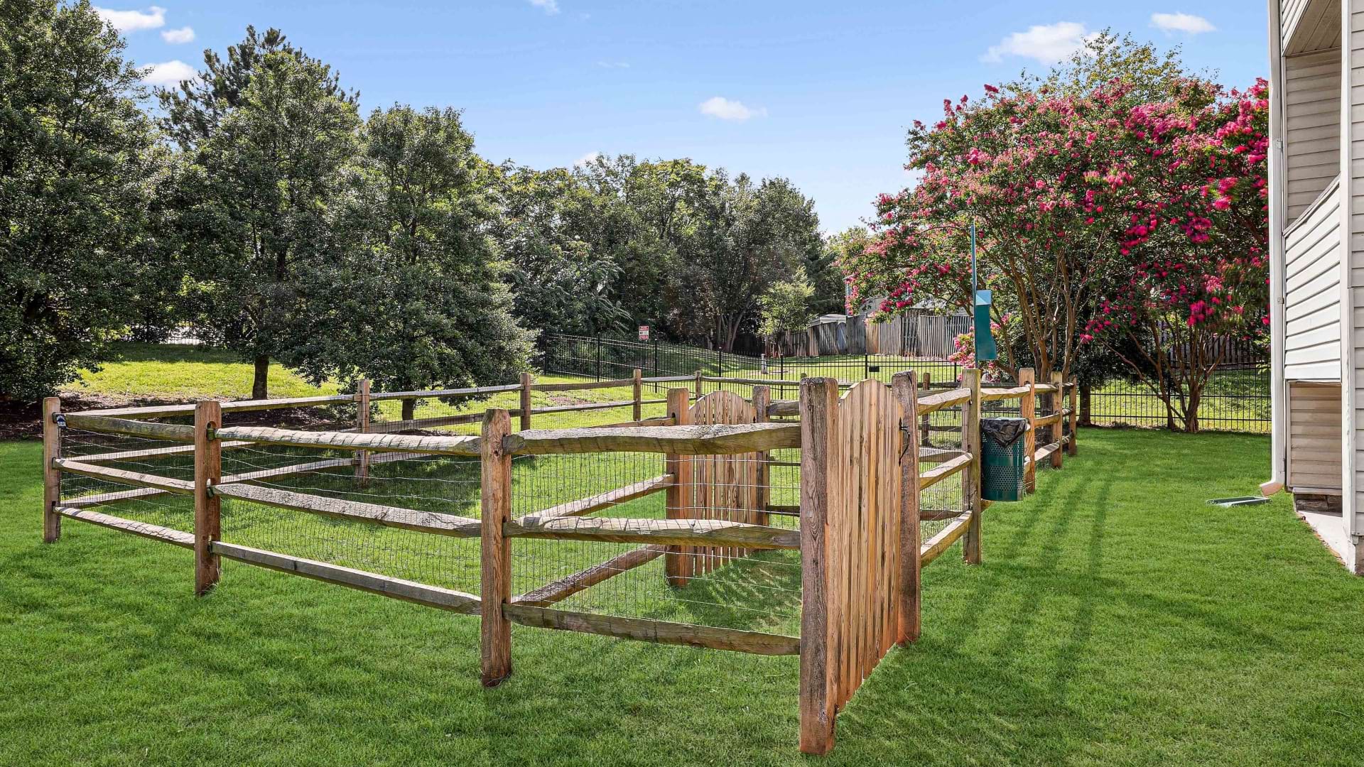 Our Pet-Friendly Cortland Community with a Leash-Free Bark Park
