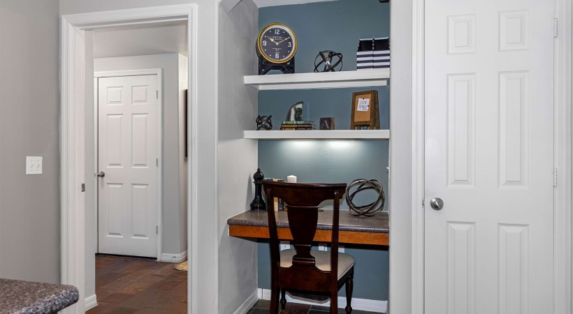 Built-In Desk in Our Apartment Homes in Tampa