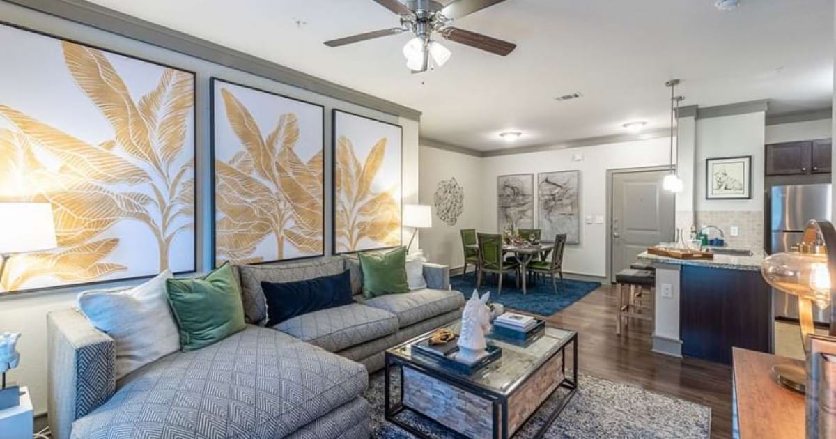 Cinco Ranch Apartments | Cortland Seven Meadows